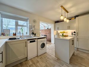 Photo 36- click for photo gallery